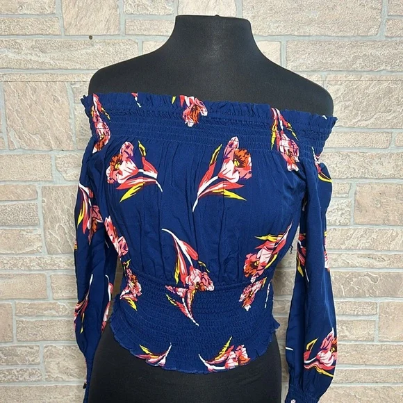 Express Blue Floral Off-Shoulder Blouse - Picture 7 of 9
